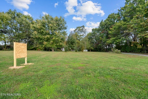 Tiny photo for 3533 Peavine Rd, Crossville, TN 38571 (MLS # 1359300)