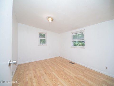 Tiny photo for 1603 Willoughby Rd, Knoxville, TN 37920 (MLS # 1355618)