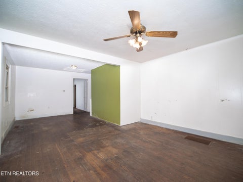 Tiny photo for 1603 Willoughby Rd, Knoxville, TN 37920 (MLS # 1355618)