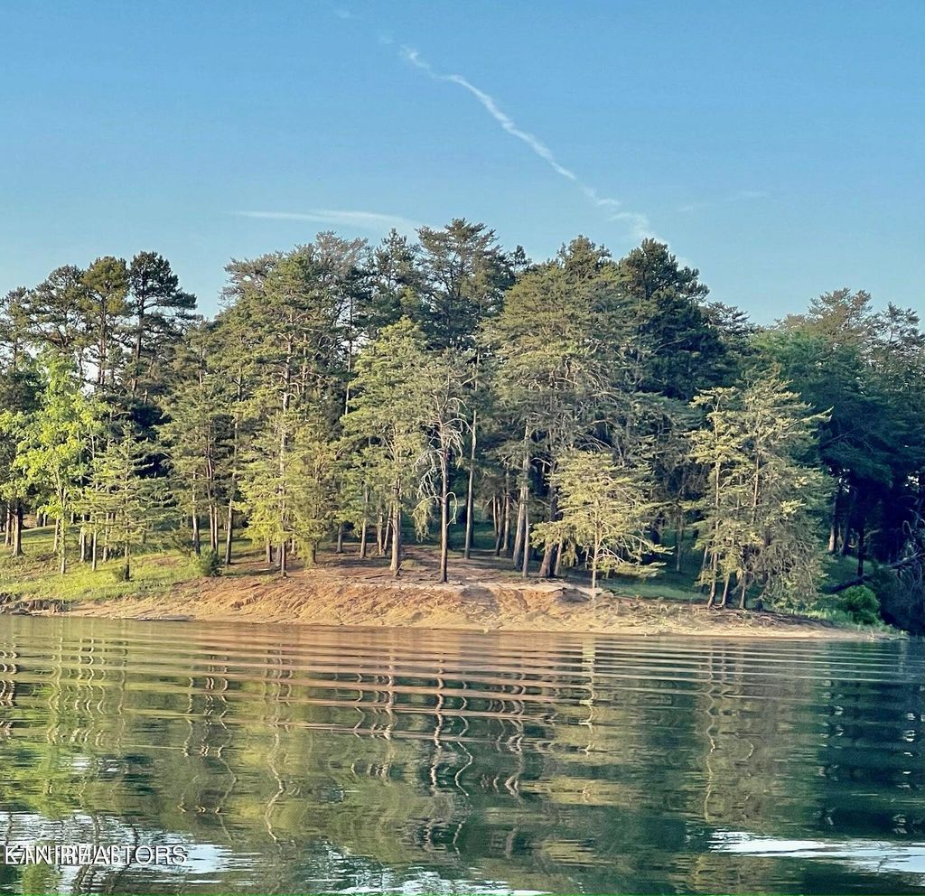 Photo of 3850 McDonald Way, Sevierville, TN 37876 (MLS # 1337590)