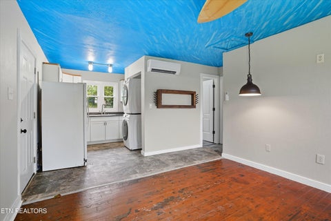 Tiny photo for 100102 Howard Lane, Oak Ridge, TN 37830 (MLS # 1317802)