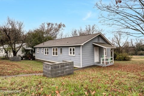 Tiny photo for 100102 Howard Lane, Oak Ridge, TN 37830 (MLS # 1317802)