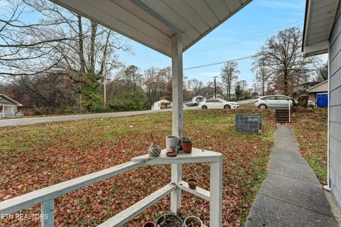 Tiny photo for 100102 Howard Lane, Oak Ridge, TN 37830 (MLS # 1317802)