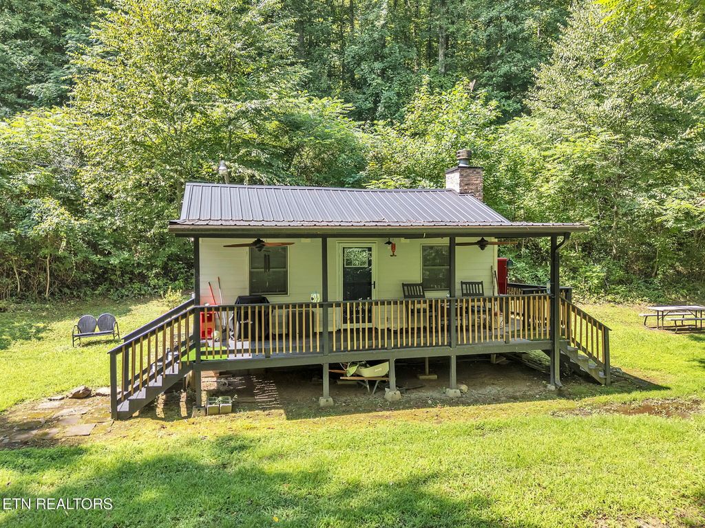 Photo of 5963 New River Hwy, Briceville, TN 37710 (MLS # 1311954)