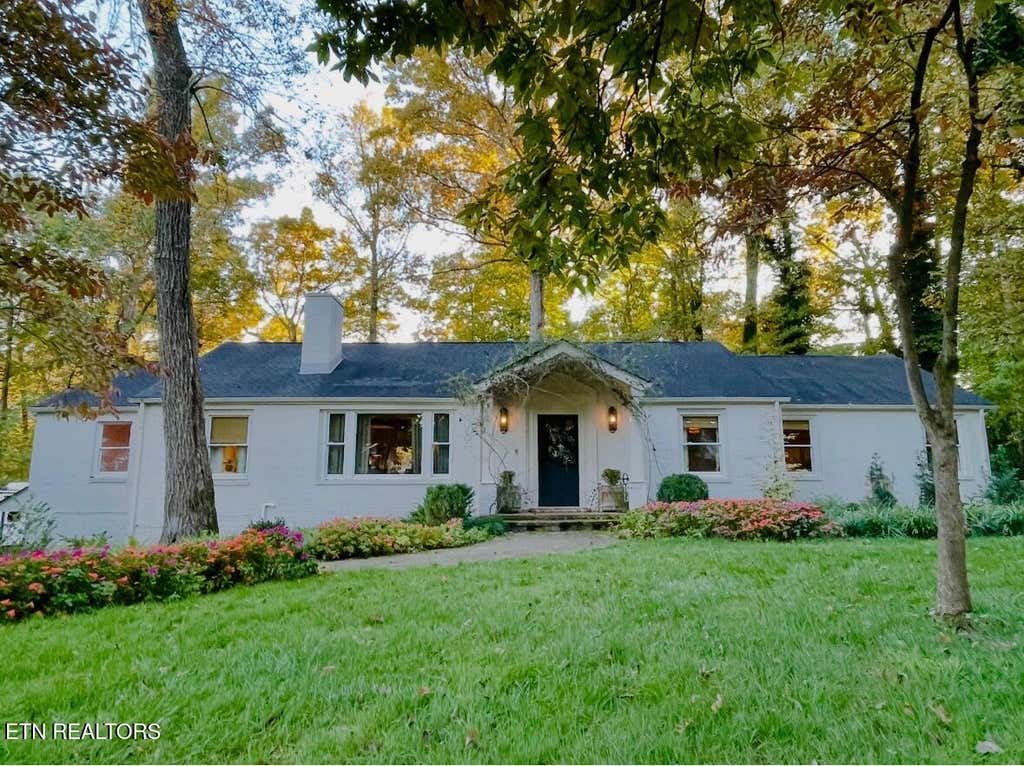 Photo of 3530 Iskagna Drive, Knoxville, TN 37919 (MLS # 1343783)