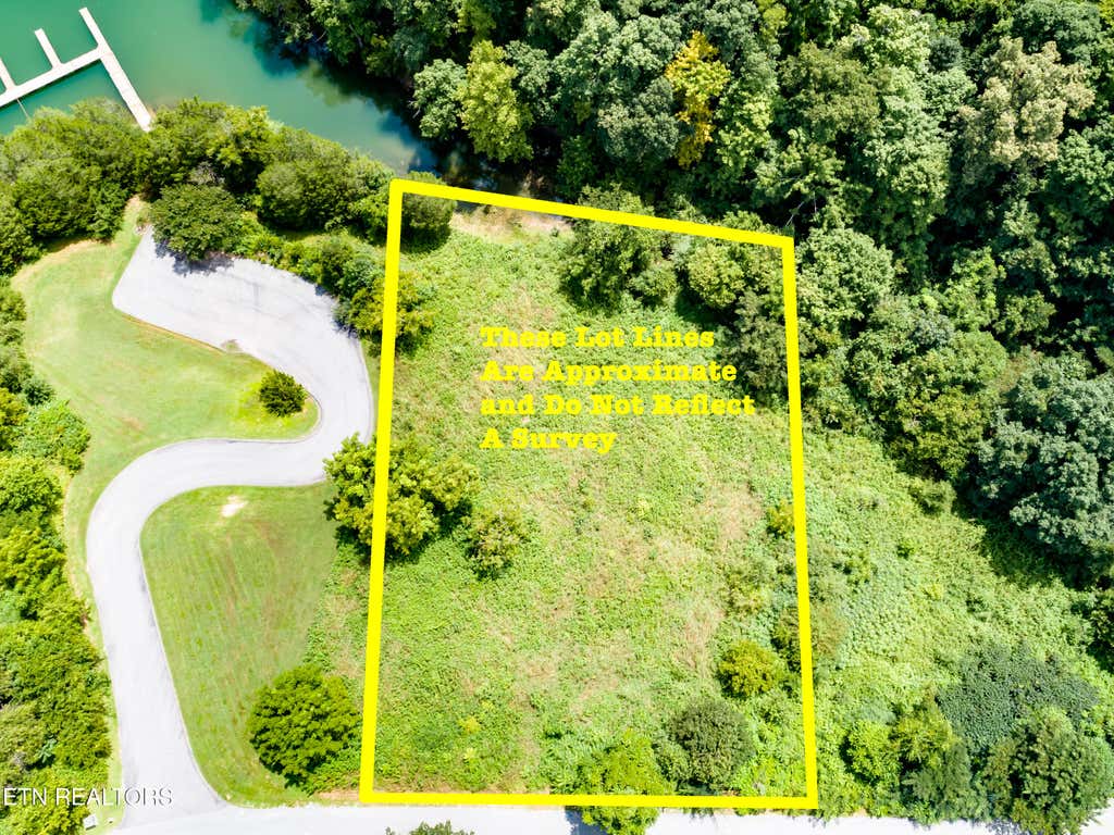 Photo of 64 Whispering Court, Bean Station, TN 37708 (MLS # 1351071)
