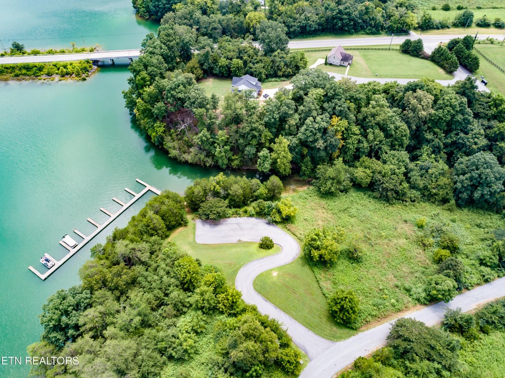 Photo of 64 Whispering Court, Bean Station, TN 37708 (MLS # 1351071)