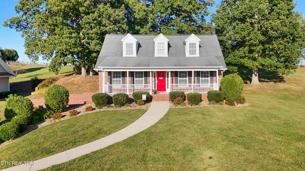 Photo of 1452 Windfield Drive, Morristown, TN 37813 (MLS # 1321844)