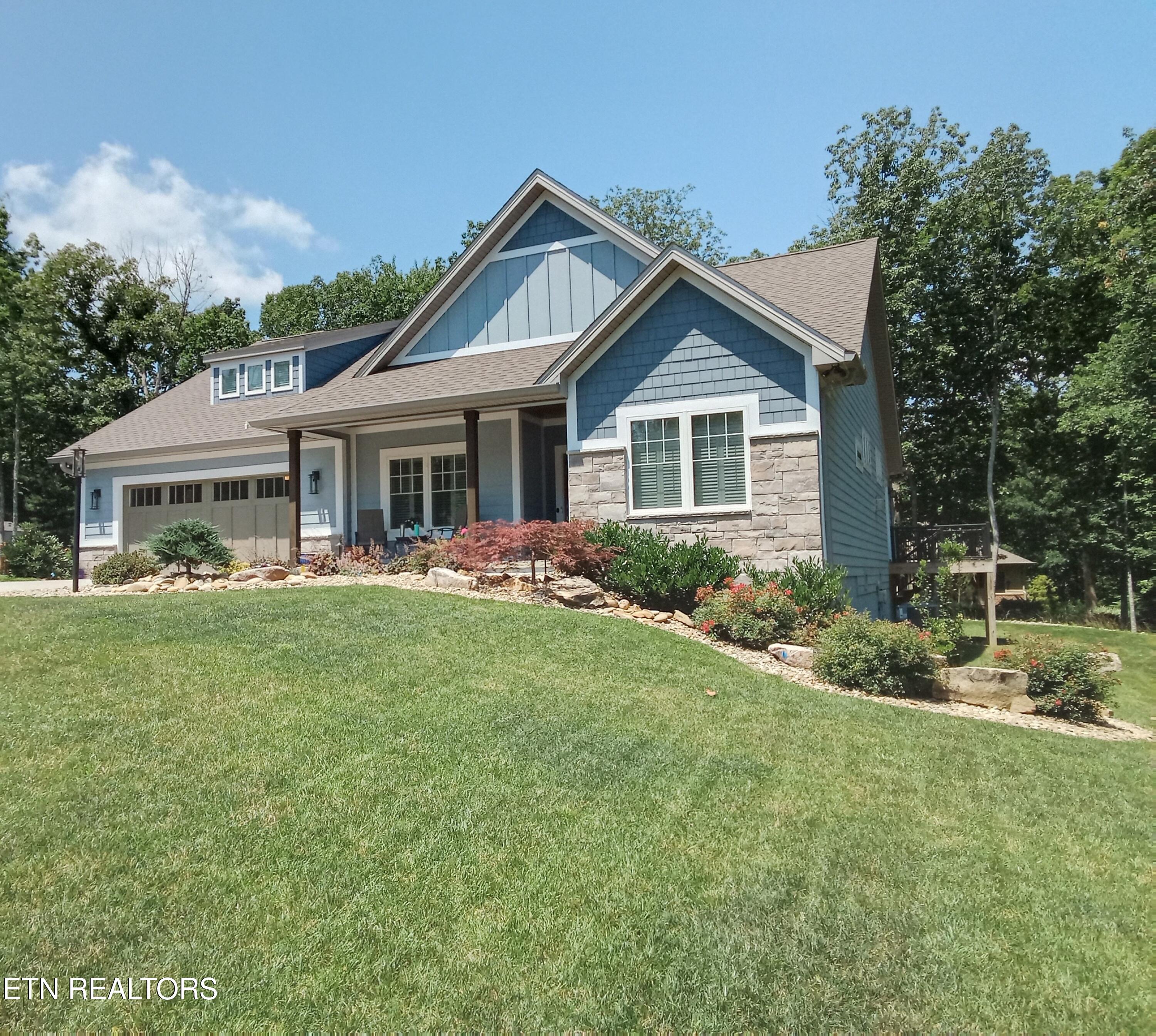 115 Bent Oak Terrace