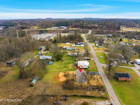 Tiny photo for 402 Tedder Street St, Rockwood, TN 37854 (MLS # 1323989)
