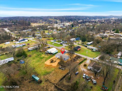 Tiny photo for 402 Tedder Street St, Rockwood, TN 37854 (MLS # 1323989)