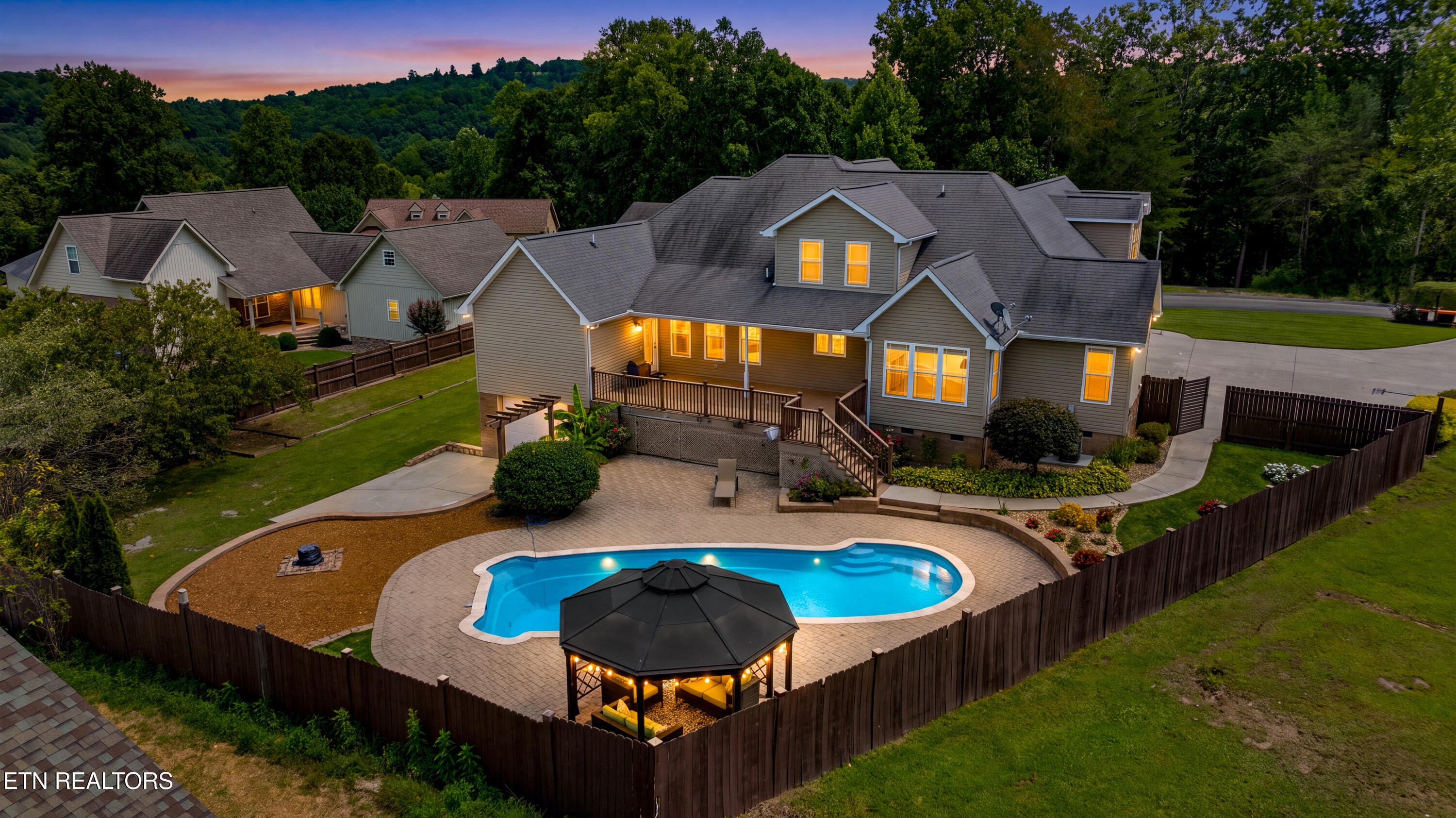 409 Bluff Trace