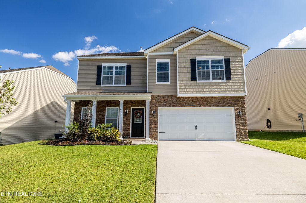 Photo of 6150 Pembridge Rd, Knoxville, TN 37912 (MLS # 1317151)