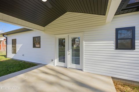 Tiny photo for 5613 Stoneleigh Rd, Knoxville, TN 37912 (MLS # 1323207)
