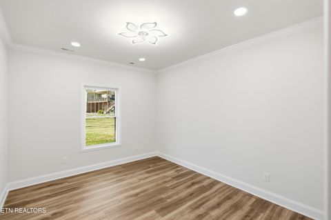 Tiny photo for 5613 Stoneleigh Rd, Knoxville, TN 37912 (MLS # 1323207)