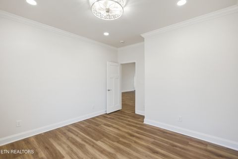 Tiny photo for 5613 Stoneleigh Rd, Knoxville, TN 37912 (MLS # 1323207)