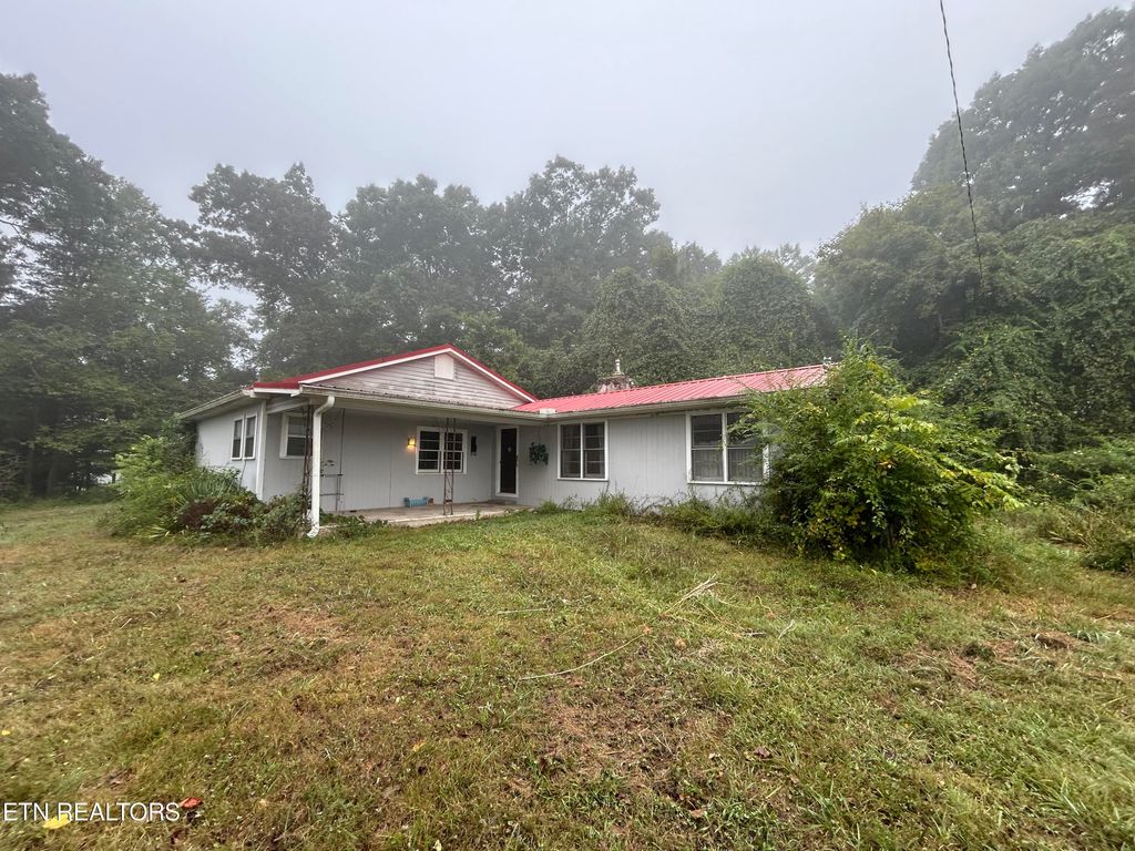 Photo of 234 Bostie Maire Lane, Clinton, TN 37716 (MLS # 1317349)
