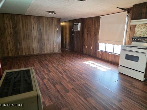 Tiny photo for 385 Shelton Rd, Newport, TN 37821 (MLS # 1320156)