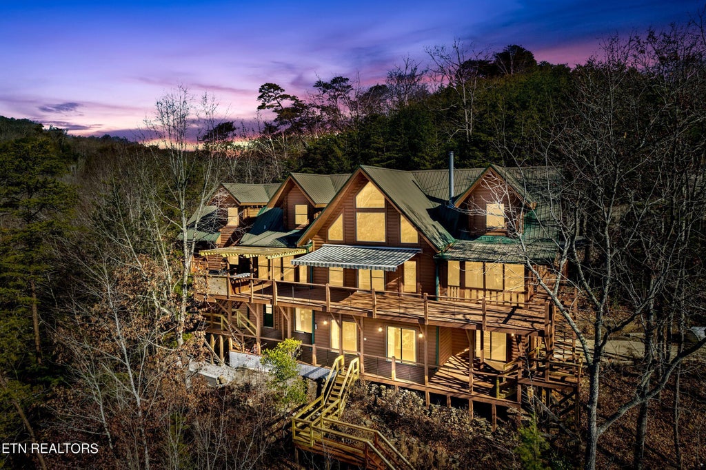 Photo of 170 Islandview Circle, Sharps Chapel, TN 37866 (MLS # 1248083)
