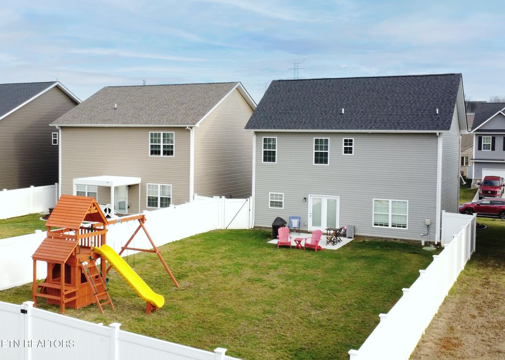 Photo of 4729 Stoneyhurst Lane, Knoxville, TN 37918 (MLS # 1326794)