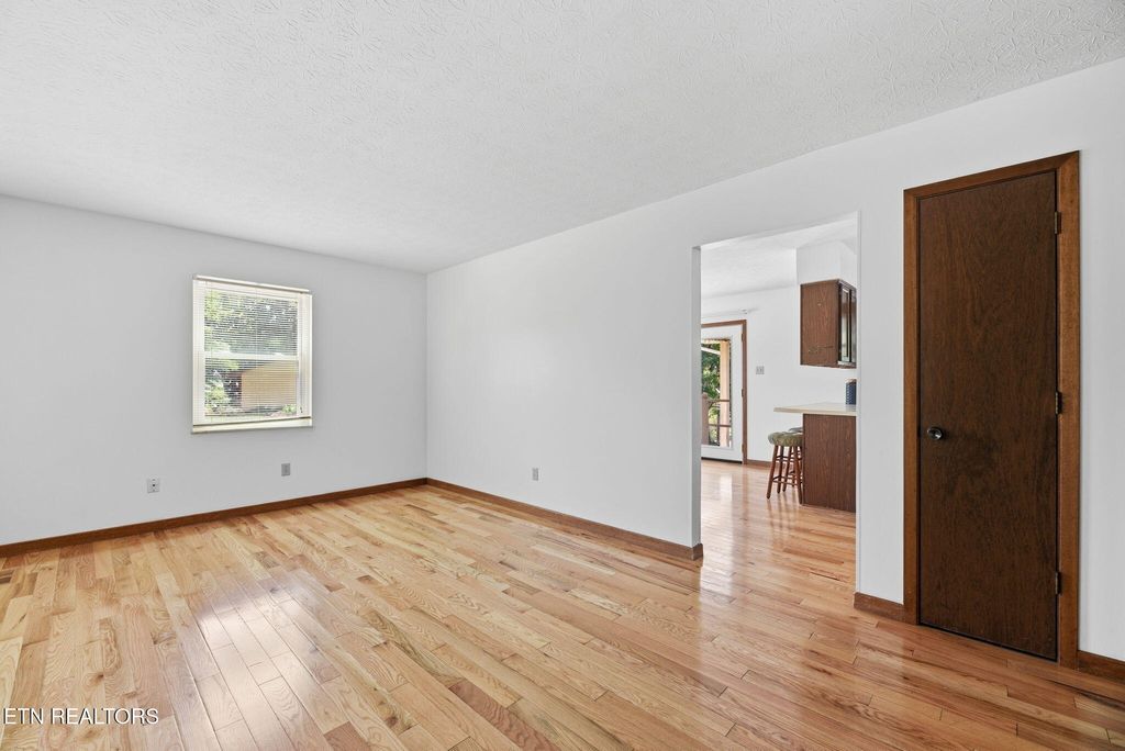 Photo of 90 Tempura Drive, Oak Ridge, TN 37830 (MLS # 1349211)