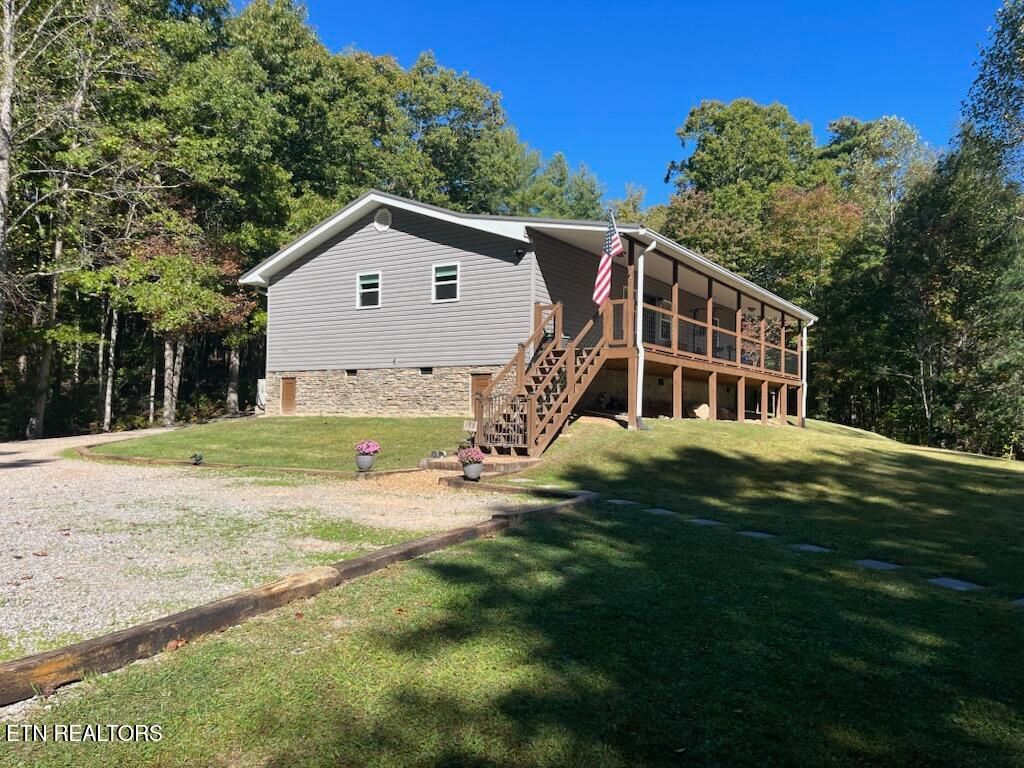 Photo of 153 Mcjunkin Rd, Tellico Plains, TN 37385 (MLS # 1318515)
