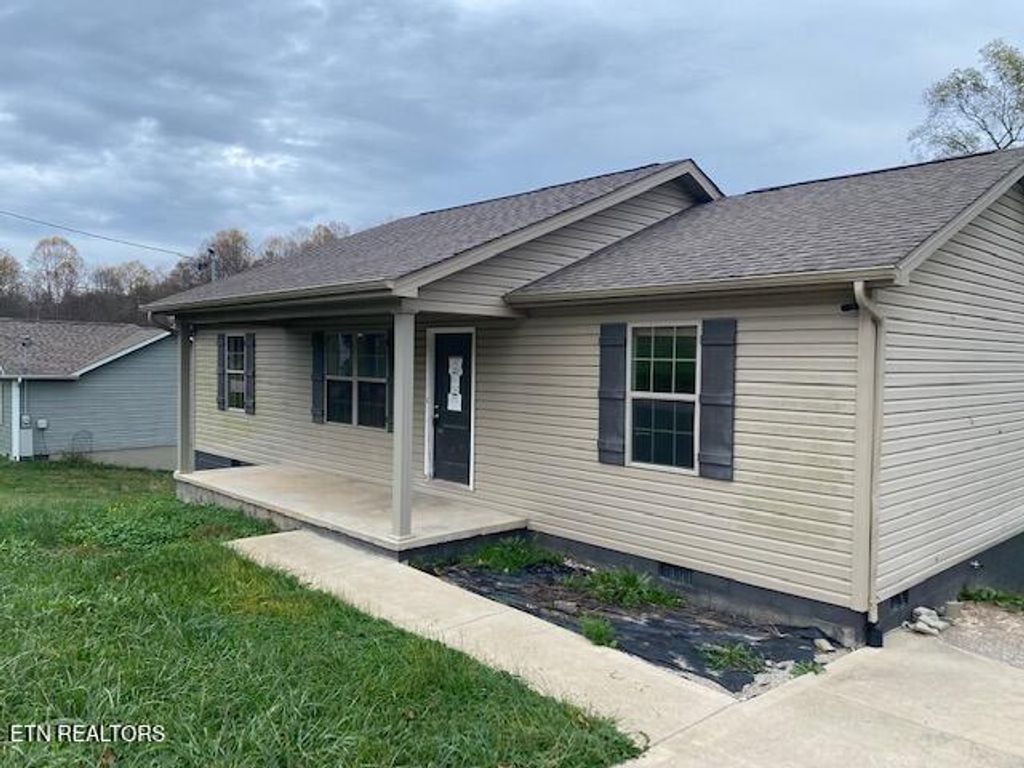 Photo of 410 Hubbs Grove Rd, Maynardville, TN 37807 (MLS # 1283974)