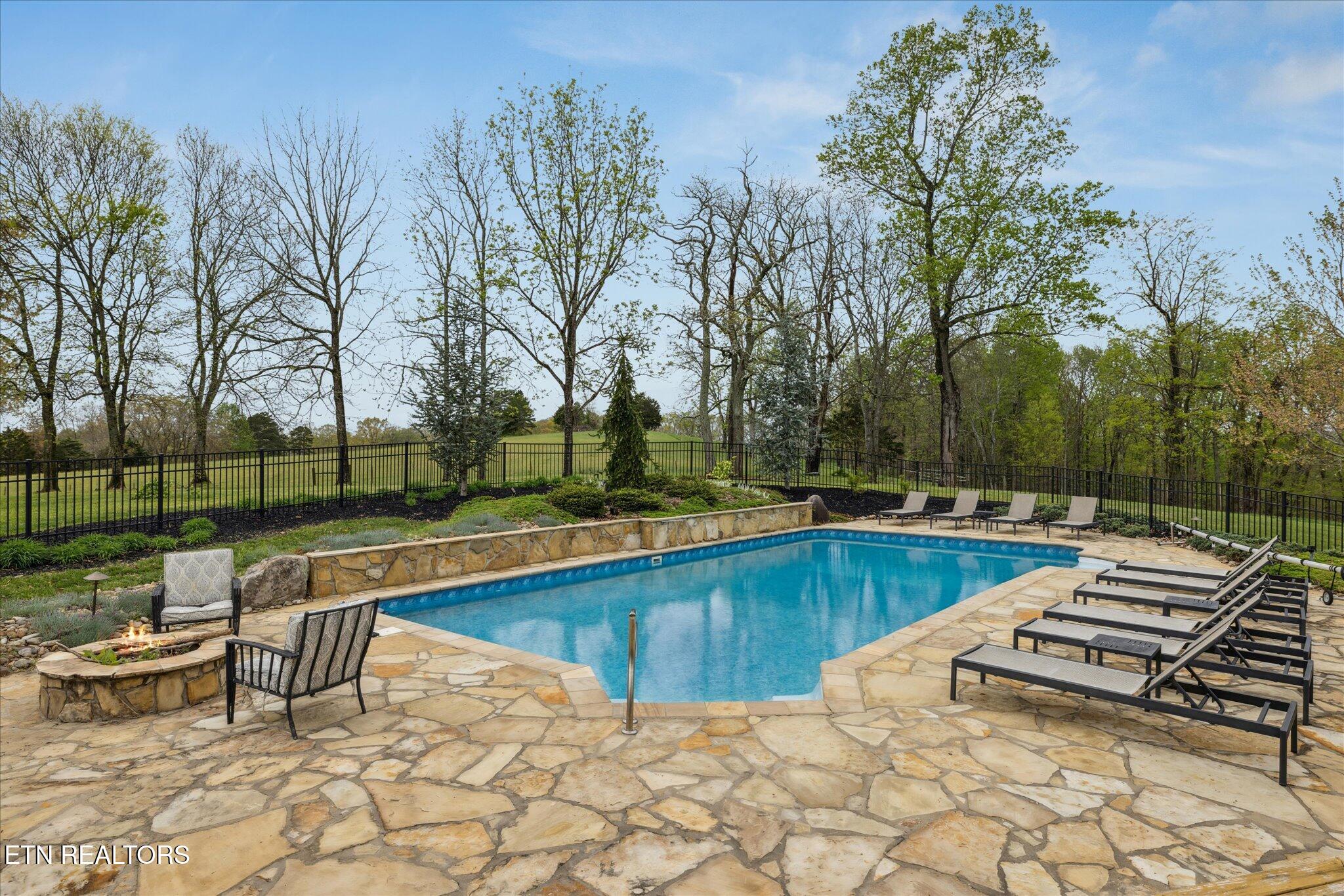 1920 Scenic Meadow Way