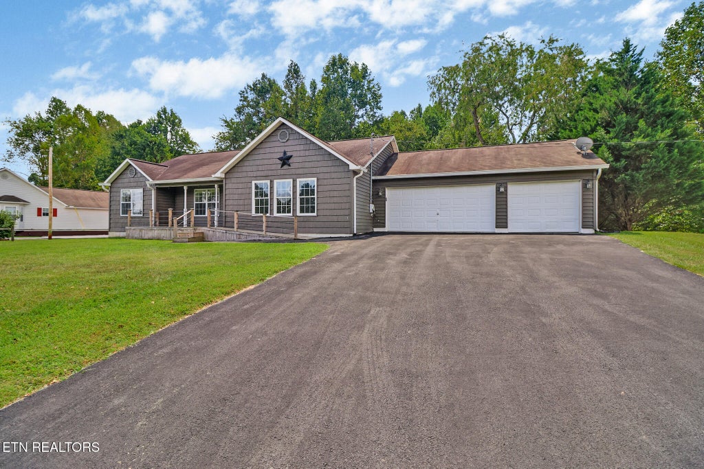 Photo of 265 Addi Lane, Oneida, TN 37841 (MLS # 1313528)