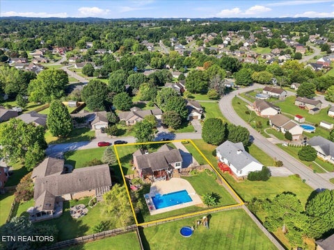 Tiny photo for 306 Woodsboro Lane, Maryville, TN 37804 (MLS # 1354628)