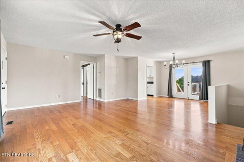 Tiny photo for 306 Woodsboro Lane, Maryville, TN 37804 (MLS # 1354628)