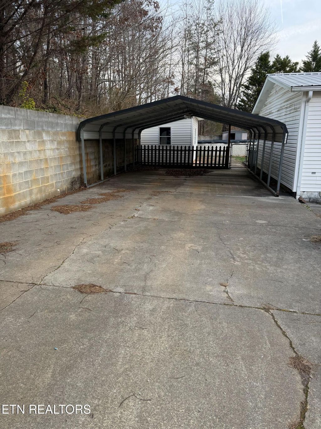 Photo of 2837 New Blockhouse Rd, Maryville, TN 37803 (MLS # 1326567)