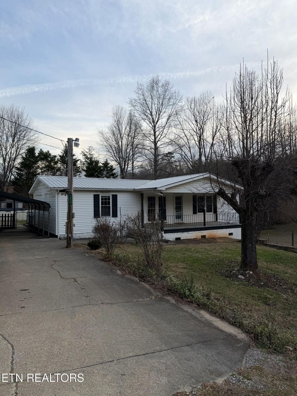 Photo of 2837 New Blockhouse Rd, Maryville, TN 37803 (MLS # 1326567)