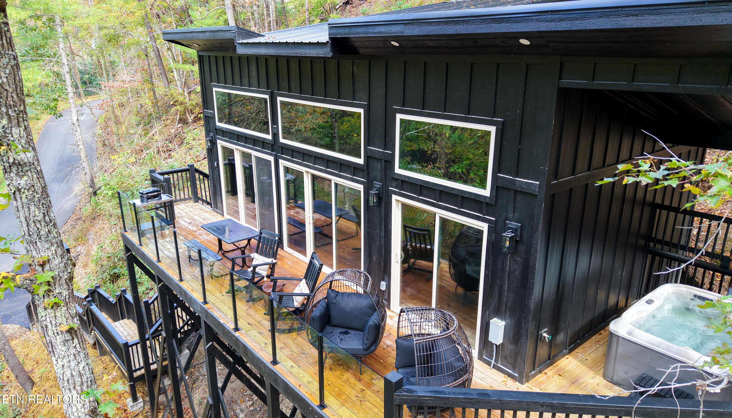 2338 Willow Lane