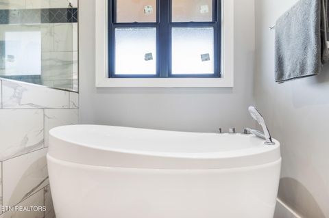 Tiny photo for 525 Basil Fugate Rd, Spring City, TN 37381 (MLS # 1331098)