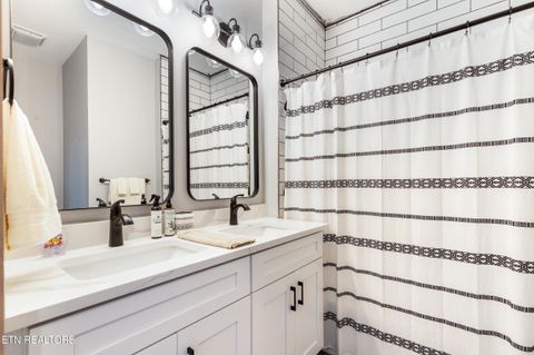 Tiny photo for 525 Basil Fugate Rd, Spring City, TN 37381 (MLS # 1331098)