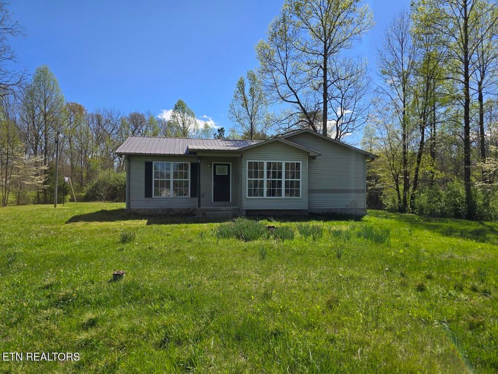 Photo of 467 New Light Circle, Winfield, TN 37892 (MLS # 1297397)