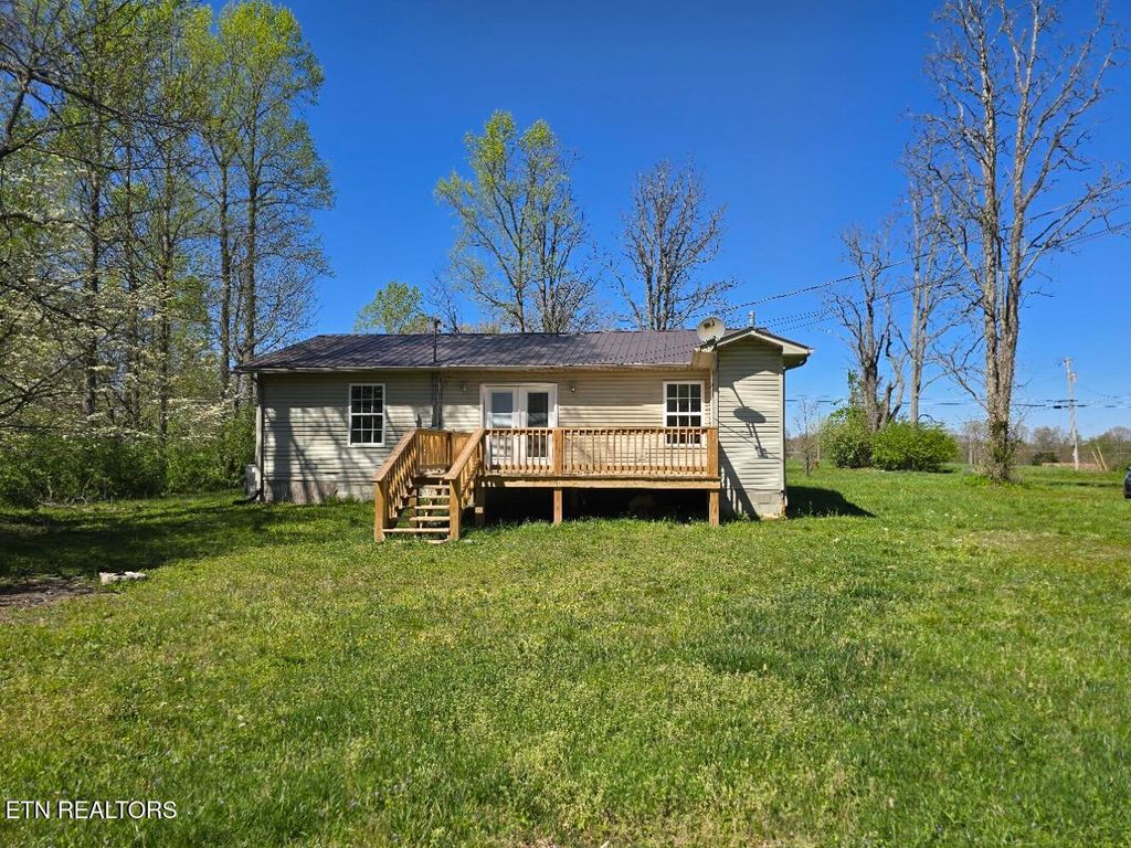 Photo of 467 New Light Circle, Winfield, TN 37892 (MLS # 1297397)