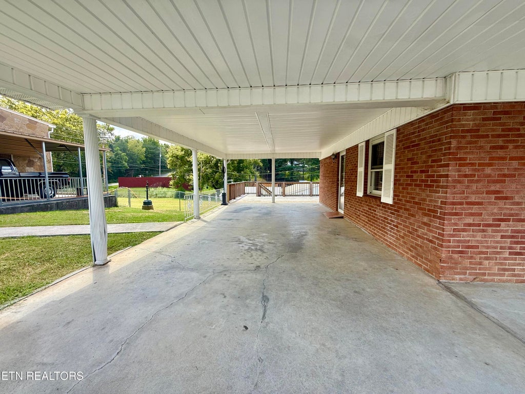 Photo of 3498 Old Kentucky Rd, Morristown, TN 37814 (MLS # 1354119)