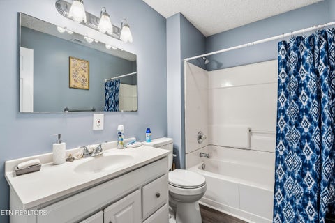 Tiny photo for 121 Walker St, Sparta, TN 38583 (MLS # 1355402)