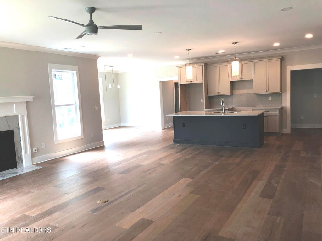 Photo of 85 Royal Troon Circle, Oak Ridge, TN 37830 (MLS # 1340268)