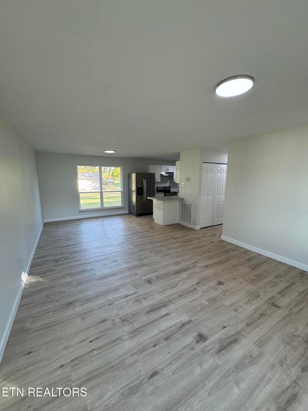 Photo of 1140 Roswell Rd, Knoxville, TN 37923 (MLS # 1323513)