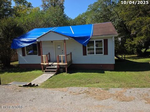 Photo of 115 Cedar Circle, Harriman, TN 37748 (MLS # 1317925)