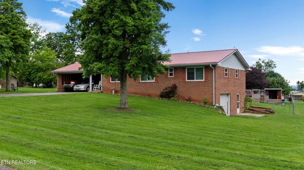 Photo of 6776 Rex Drive, Talbott, TN 37877 (MLS # 1303021)