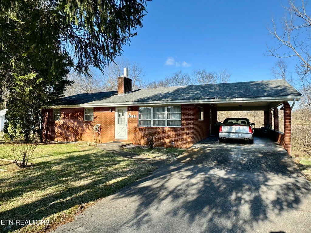 Photo of 3052 W Old Andrew Johnson Hwy, Strawberry Plains, TN 37871 (MLS # 1286310)