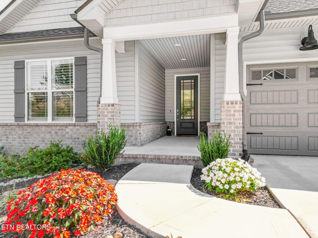 Photo of 205 Nuhya Trace, Loudon, TN 37774 (MLS # 1319325)