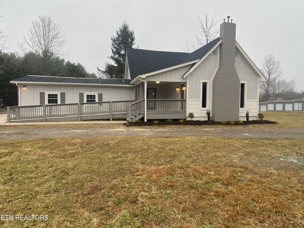 Photo of 2496 Lantana Rd, Crossville, TN 38572 (MLS # 1326044)