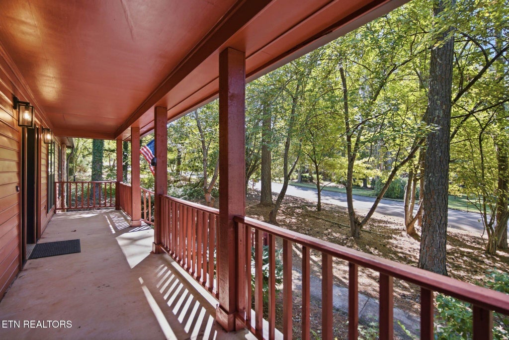 Photo of 4436 Timberlake Drive, Louisville, TN 37777 (MLS # 1356725)