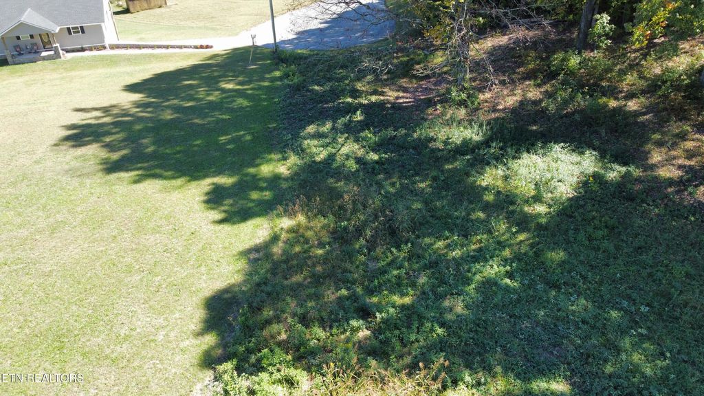 Photo of 1 Cherokee Cove, Rutledge, TN 37861 (MLS # 1319364)