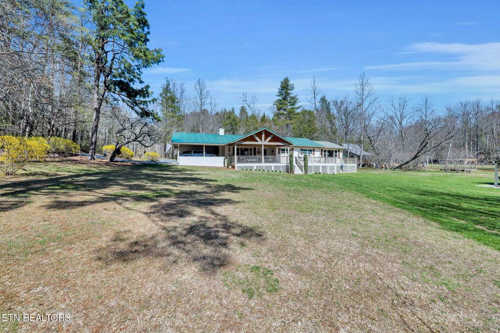 Photo of 1628 Turkey Creek Rd, Tellico Plains, TN 37385 (MLS # 1261032)